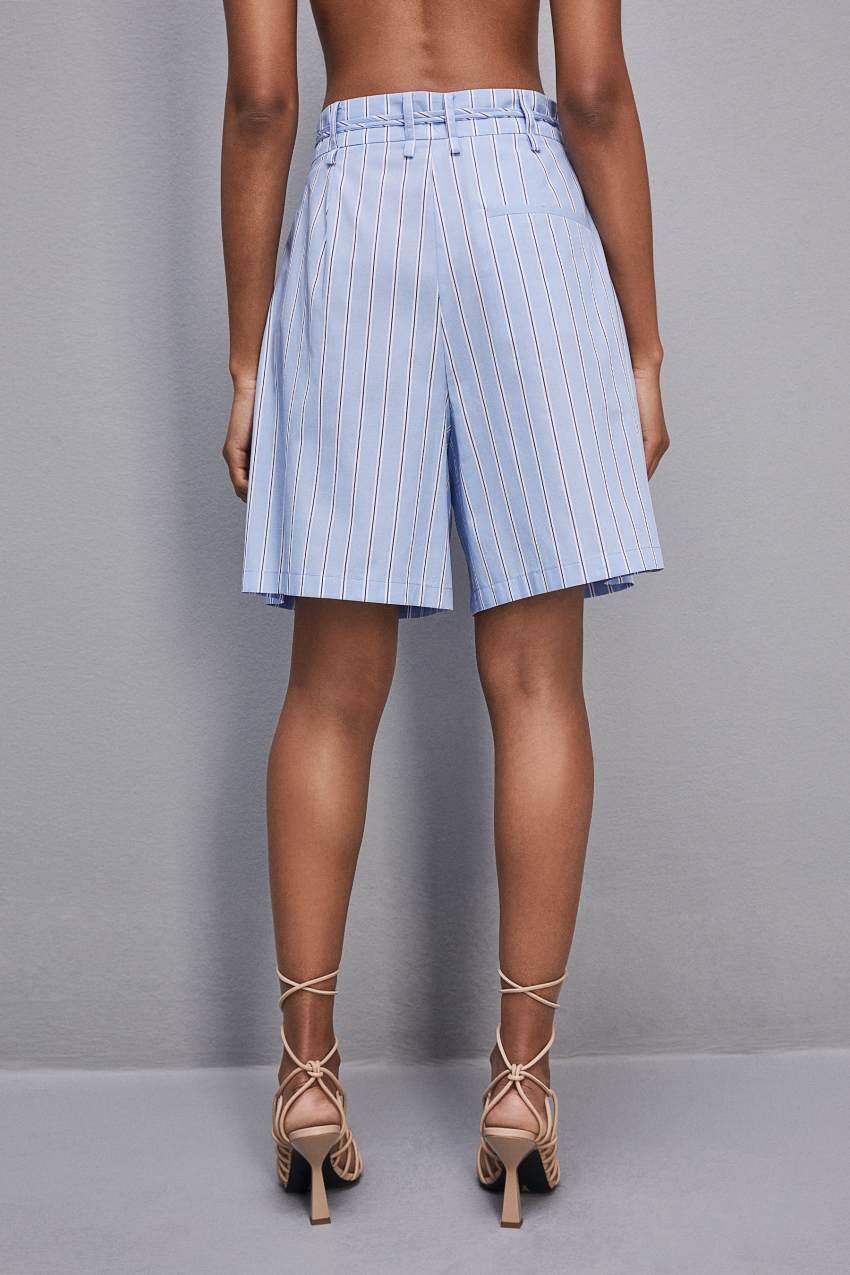 Patrizia Pepe Soft Pleated Bermuda Shorts Hellblau | QICZKU-620